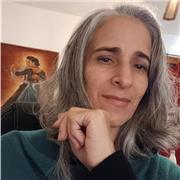 insegnante madrelingua di spagnolo impartisce lezioni private online o in presenza